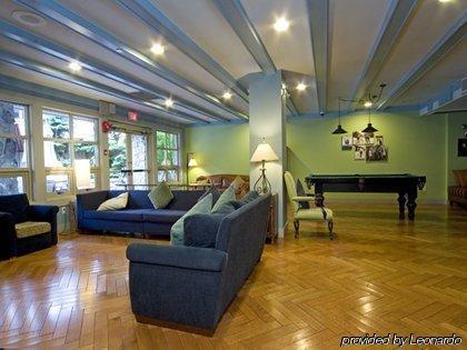 Hotel Lodging Ovations Whistler